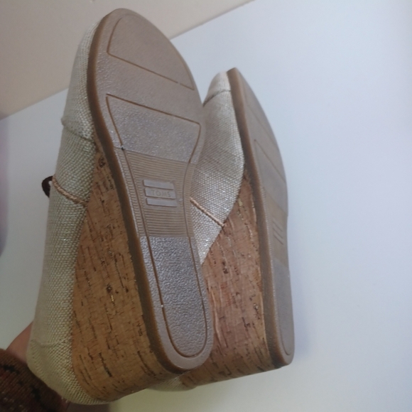 Toms shoes Wedge Bootie Tan Linen Fabric Sparkle Sz 6.5 - Picture 7 of 7